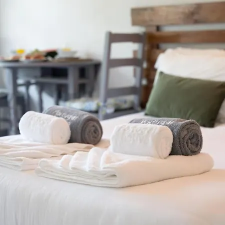 아파트 Buganvilias House At Fountain Retreat I Pool, Jacuzzi & Sports Escape 비아나도카스텔로